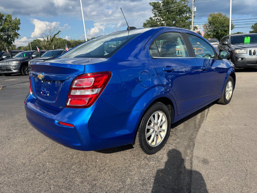 Used 2017 Chevrolet Sonic LT FWD image 5