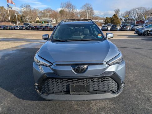 Used 2023 Toyota Corolla Cross XSE image 9
