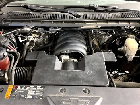 Used 2017 Chevrolet Silverado 1500 LTZ Z71 w/ Midnight Edition image 30