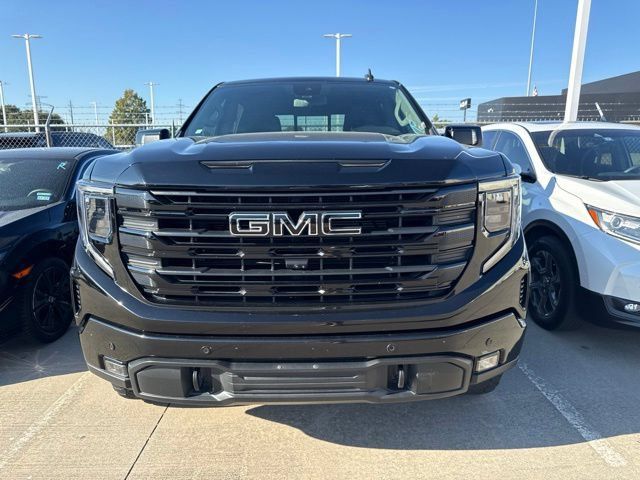 Used 2024 GMC Sierra 1500 Elevation w/ Elevation Premium Package RWD image 2