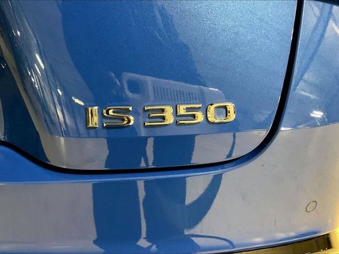 Used 2023 Lexus IS 350 F Sport image 9