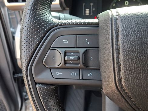 Certified 2026 Toyota Tacoma SR5 AWD/4WD image 21