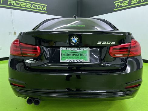 Used 2017 BMW 330e RWD image 8