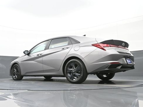 Certified 2023 Hyundai Elantra SEL image 42