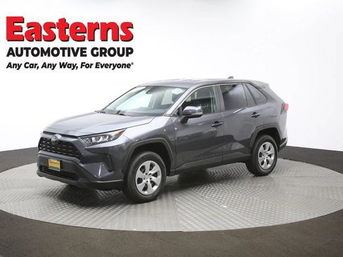 Used 2022 Toyota RAV4 LE image 56