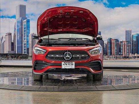 Certified 2022 Mercedes-Benz GLA 250 4MATIC image 4