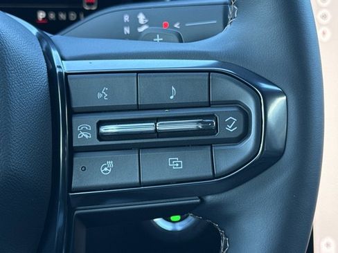 New 2026 GMC Terrain AT4 w/ LPO, Black Badging Package image 19