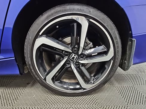 Used 2018 Honda Accord Sport image 38