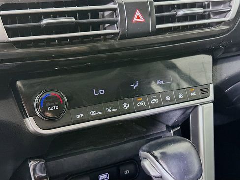Used 2022 Kia Seltos EX AWD/4WD image 14