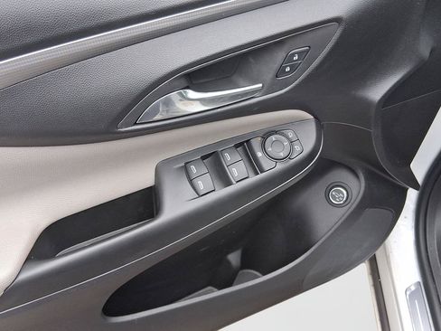 Used 2025 Buick Envista Avenir FWD image 14