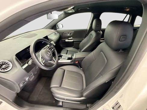 Used 2021 Mercedes-Benz GLA 250 4MATIC image 17