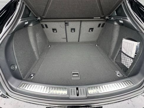 Used 2026 Porsche Macan Turbo AWD/4WD image 41