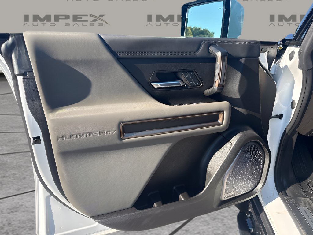 Used 2024 GMC Hummer EV 2X w/ Extreme Off-Road Package AWD/4WD image 25