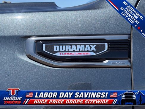 Used 2020 GMC Sierra 1500 AT4 w/ AT4 Premium Package AWD/4WD image 12