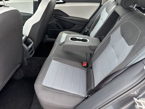 Certified 2025 Volkswagen Taos S FWD image 6