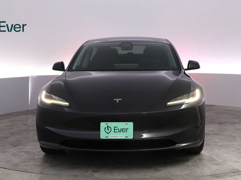 Used 2025 Tesla Model 3 RWD image 12