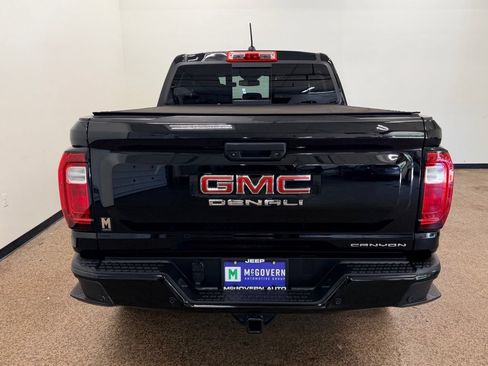 Used 2023 GMC Canyon Denali AWD/4WD image 4