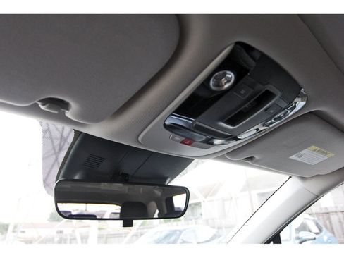 Used 2024 Kia Sorento S w/ Panoramic Sunroof Package FWD image 29