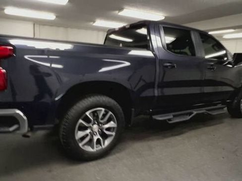 Certified 2024 Chevrolet Silverado 1500 LT AWD/4WD image 8