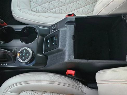 New 2025 Ford Bronco Heritage Edition image 14