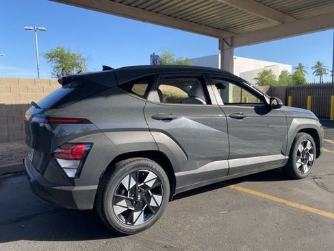 Used 2024 Hyundai Kona SEL FWD image 3