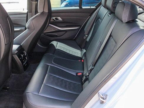 Used 2021 BMW M3 w/ Executive Package RWD image 20