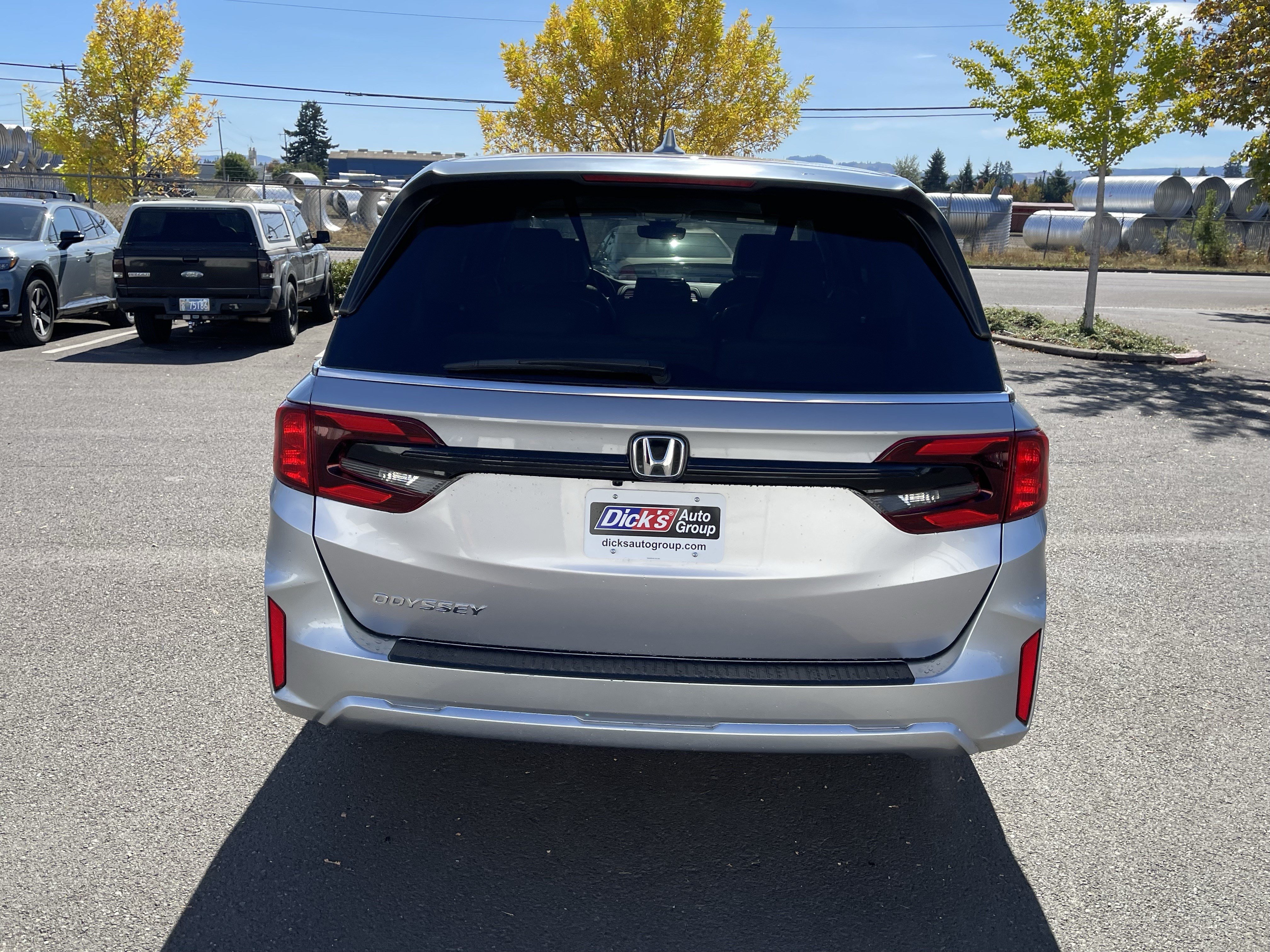 Used 2025 Honda Odyssey EX-L image 4