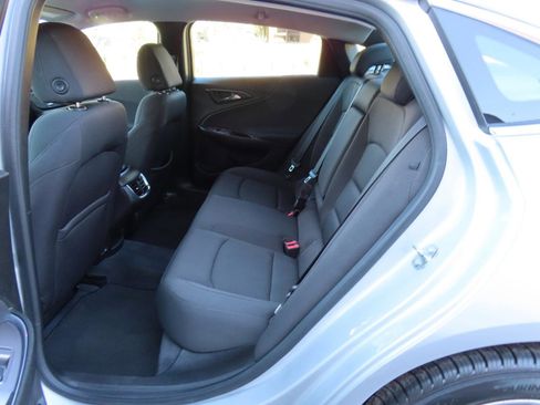 Used 2019 Chevrolet Malibu LT w/ Driver Confidence Package II image 17