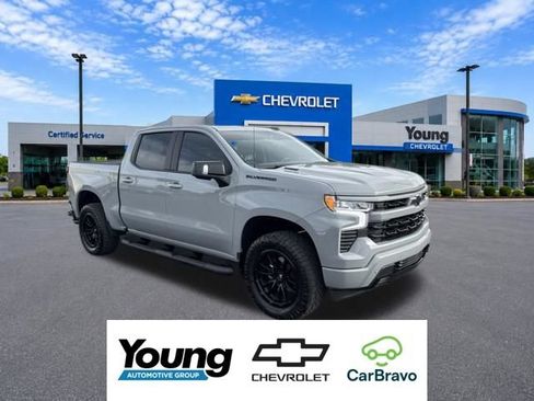 Used 2025 Chevrolet Silverado 1500 RST w/ Convenience Package II AWD/4WD image 1