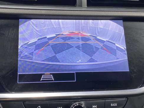 Used 2020 Buick Encore GX Select FWD image 28