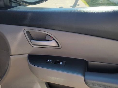 Used 2013 Honda Odyssey Touring image 18