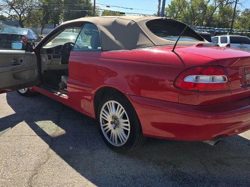 Used 2004 Volvo C70 LT image 10