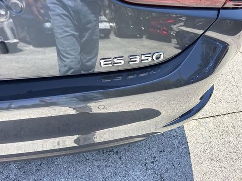 Used 2025 Lexus ES 350 w/ Premium Package FWD image 25