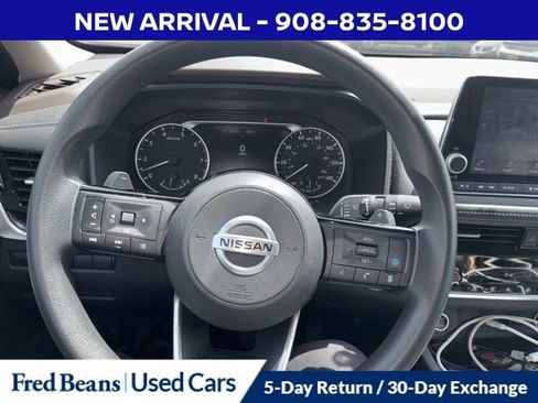 Used 2021 Nissan Rogue SV AWD/4WD image 12