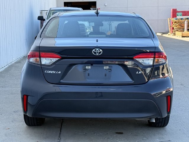 Used 2025 Toyota Corolla LE FWD image 6