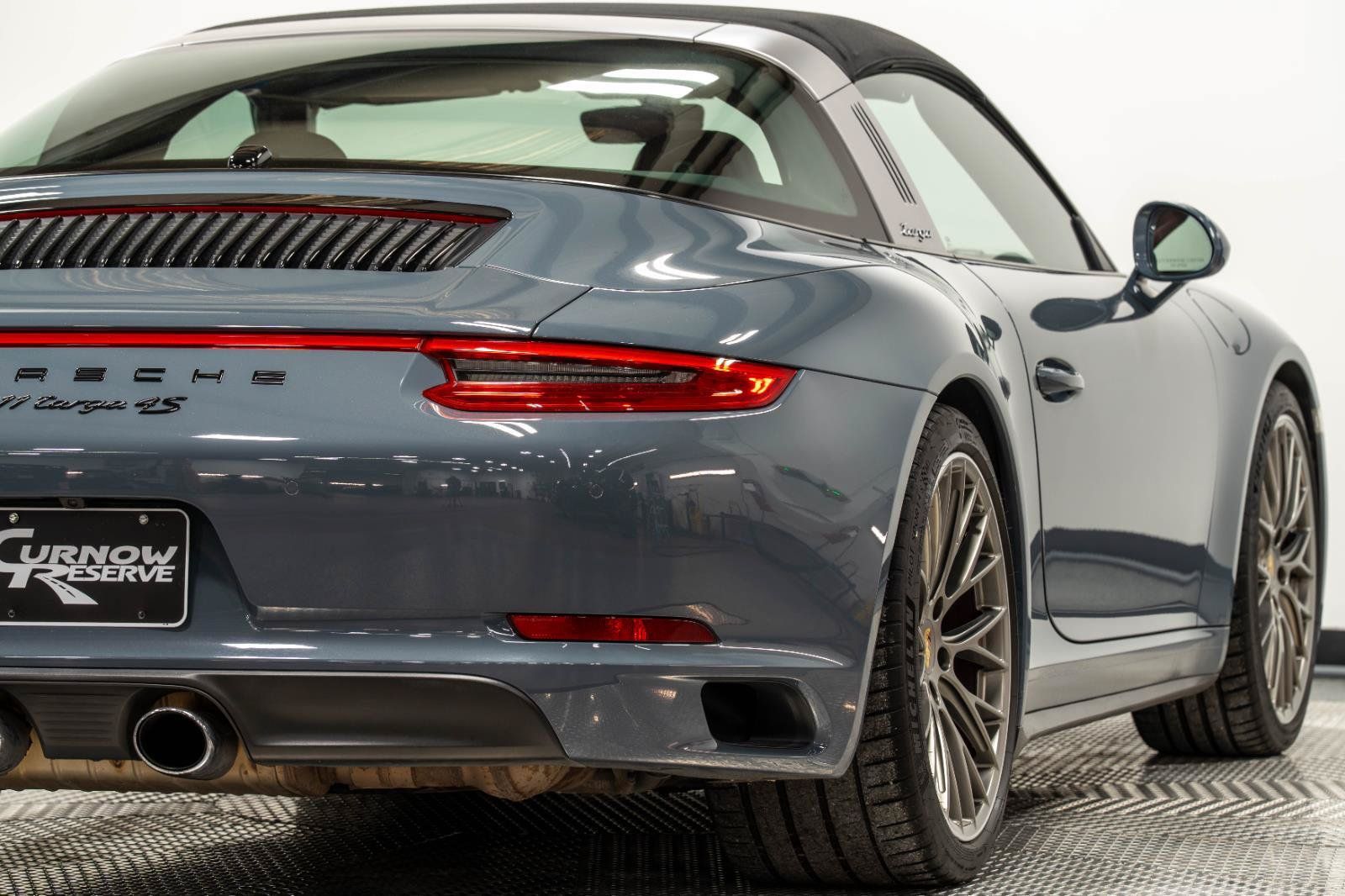 Used 2017 Porsche 911 Targa 4S AWD/4WD image 19