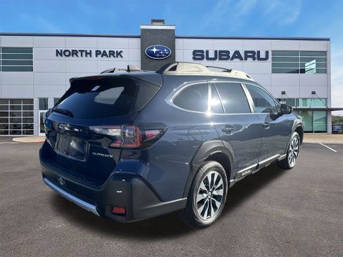 Certified 2023 Subaru Outback Limited image 3