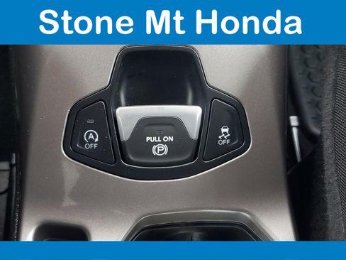 Used 2022 Jeep Renegade Latitude image 33