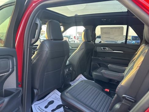 New 2026 Ford Explorer ST-Line image 31