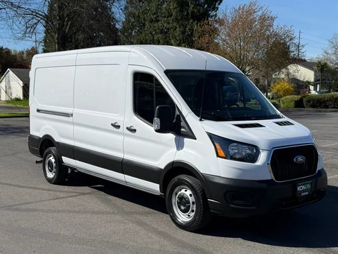 Used 2023 Ford Transit 250 Medium Roof RWD image 10