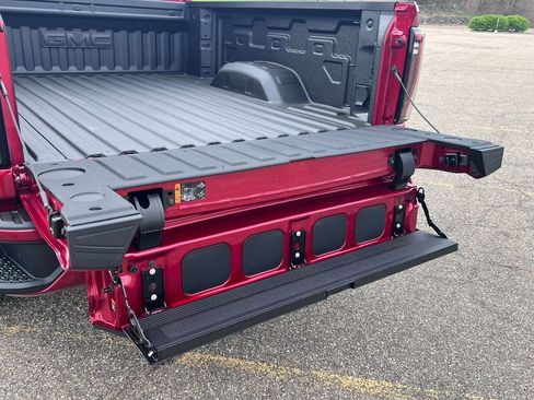New 2026 GMC Sierra 2500 AT4 w/ AT4 Premium Plus Package AWD/4WD image 14