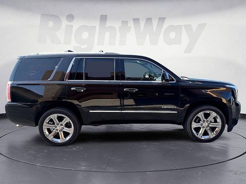 Used 2016 GMC Yukon Denali AWD/4WD image 6