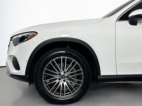 Certified 2026 Mercedes-Benz GLC 300 image 9