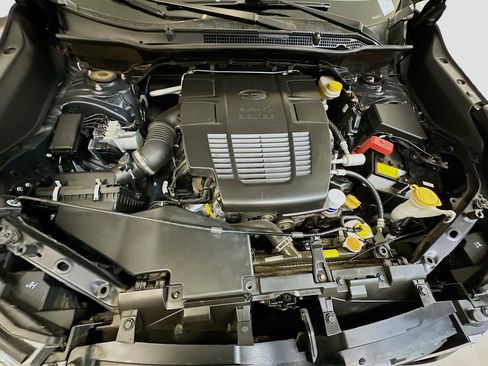 Used 2019 Subaru Forester Touring image 36