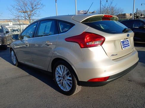 Used 2017 Ford Focus Titanium image 5