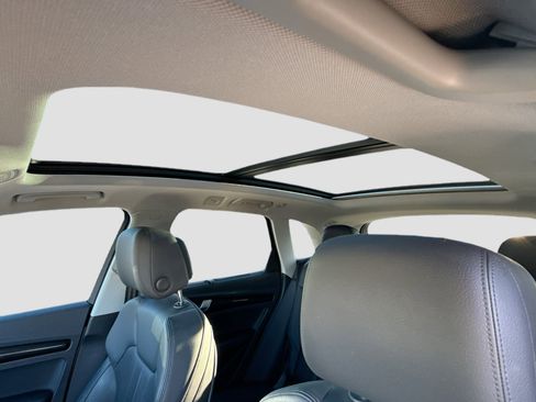 Used 2018 Audi Q5 Premium Plus w/ Premium Plus Package image 26