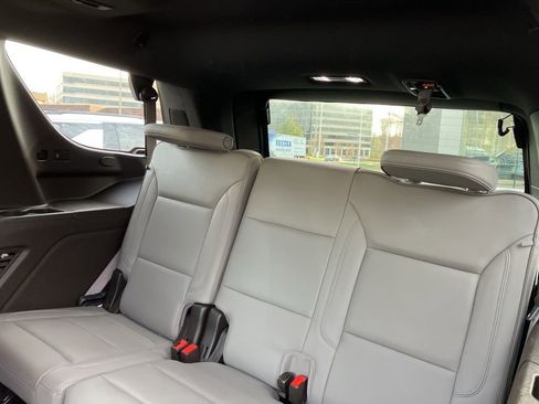 Used 2021 GMC Yukon SLT w/ SLT Luxury Plus Package image 23