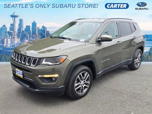 Used 2017 Jeep Compass Latitude w/ Popular Equipment Group FWD image 7