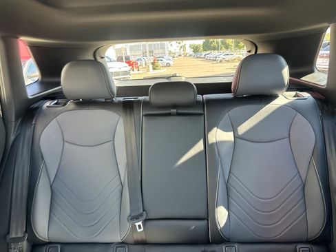 New 2026 Volkswagen Tiguan SE R-Line image 16