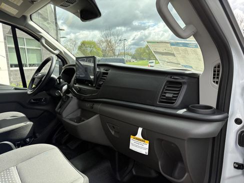 New 2026 Ford Transit 150 Low Roof RWD image 21
